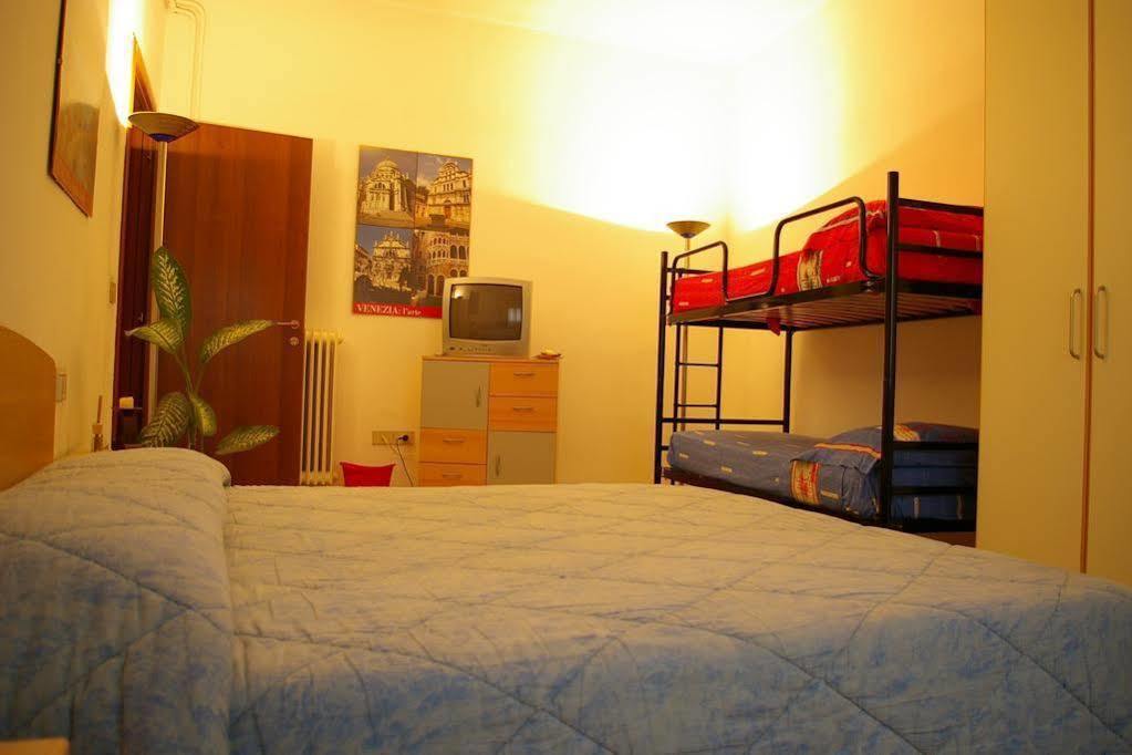 メストレ B＆B カポーニブラザーズ Bed & Breakfast エクステリア 写真